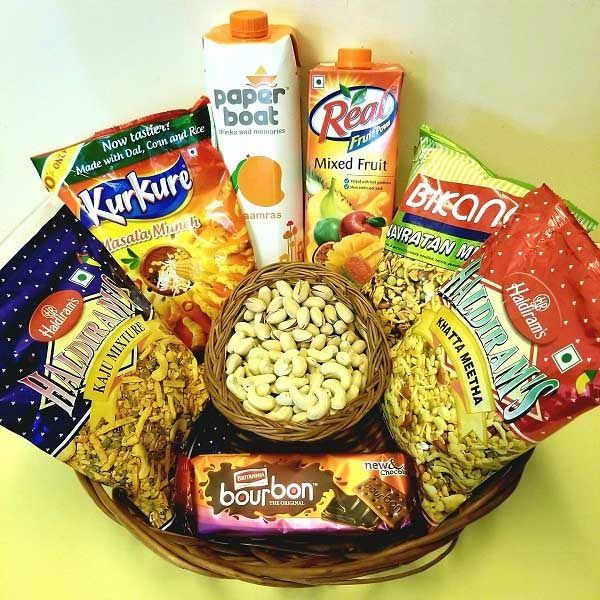 Snacks With Dry Fruits